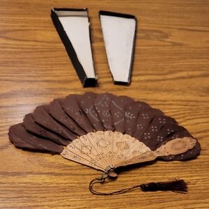 1800's Antique Jenny Lind Style Brise Folding Silk Hand Fan w/box